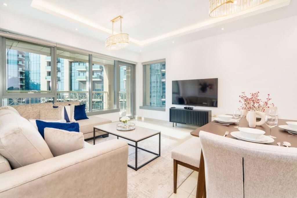 New! Luxury 3Bedroom With Spectacular Burj Views Downtown 迪拜 外观 照片