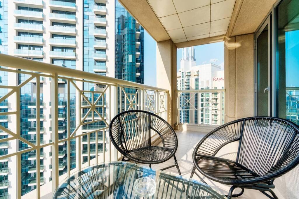 New! Luxury 3Bedroom With Spectacular Burj Views Downtown 迪拜 外观 照片