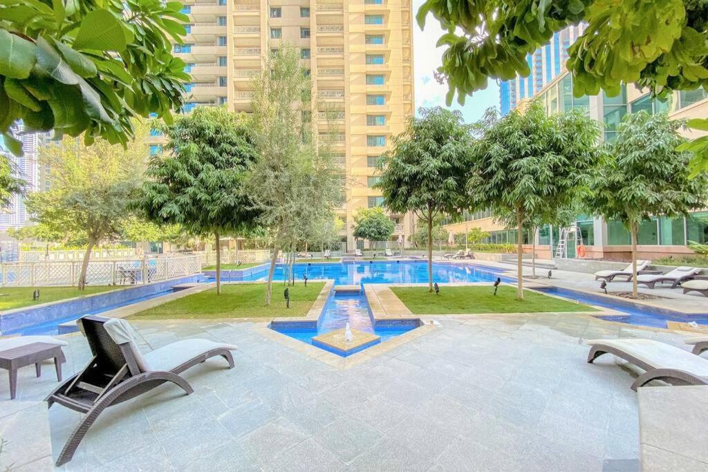 New! Luxury 3Bedroom With Spectacular Burj Views Downtown 迪拜 外观 照片